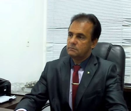 Adair diz que Projeto de Reestruturação da Câmara vai à votação, para ser derrotado ou aprovado e cada edil se entenda com o MP Adair - Presidente